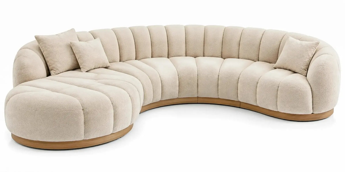 Divano angolare, composizione curva e seduta a coste, beige